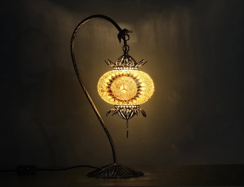 CAPITAL Table lamp By BADARI